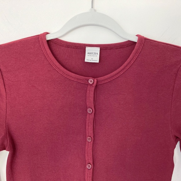 Aritzia HomeStretch Rib Crew Button-Up in Vintage Cordovan - M - Picture 3 of 4